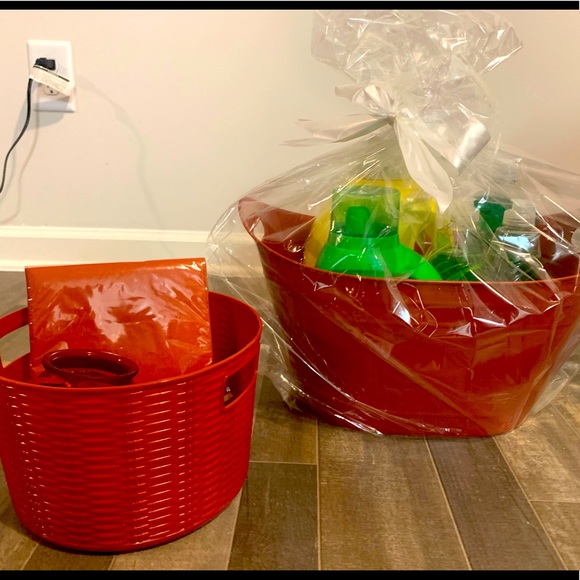 Home Essentials Bundle! 💕 - Picture 1 of 5